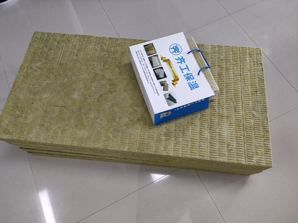  巖棉板施工方法因為應(yīng)用環(huán)境不同